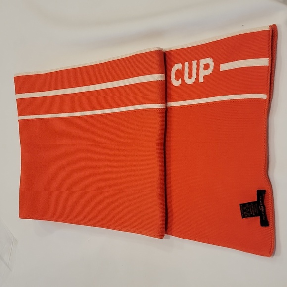 Authentic Louis Vuitton reversible scarf - Picture 6 of 11